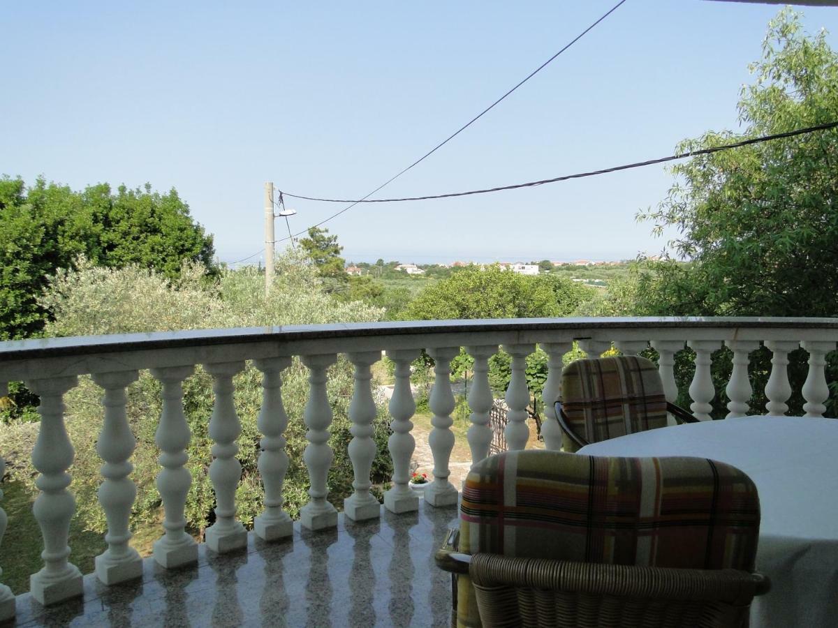 Apartments Villa Maran Umag Buitenkant foto