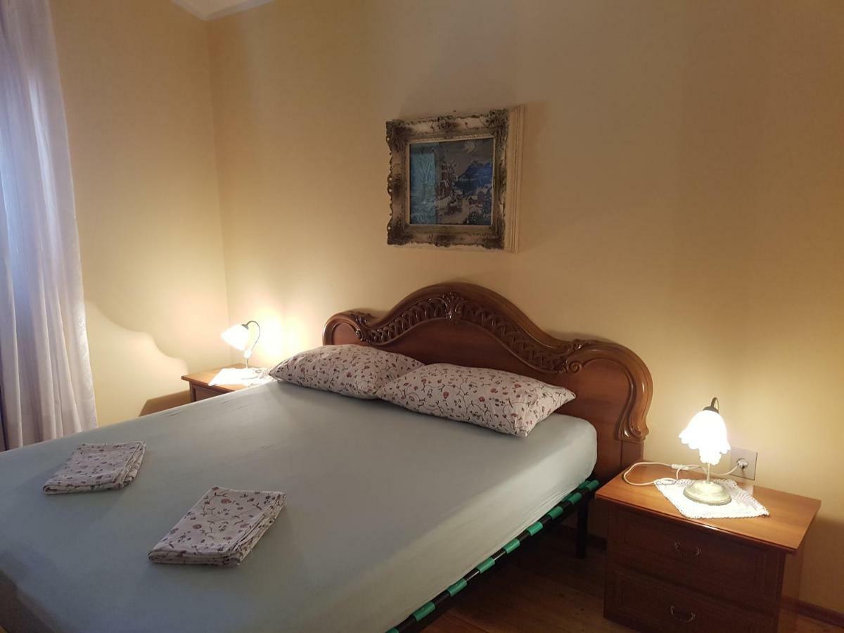 Apartments Villa Maran Umag Buitenkant foto